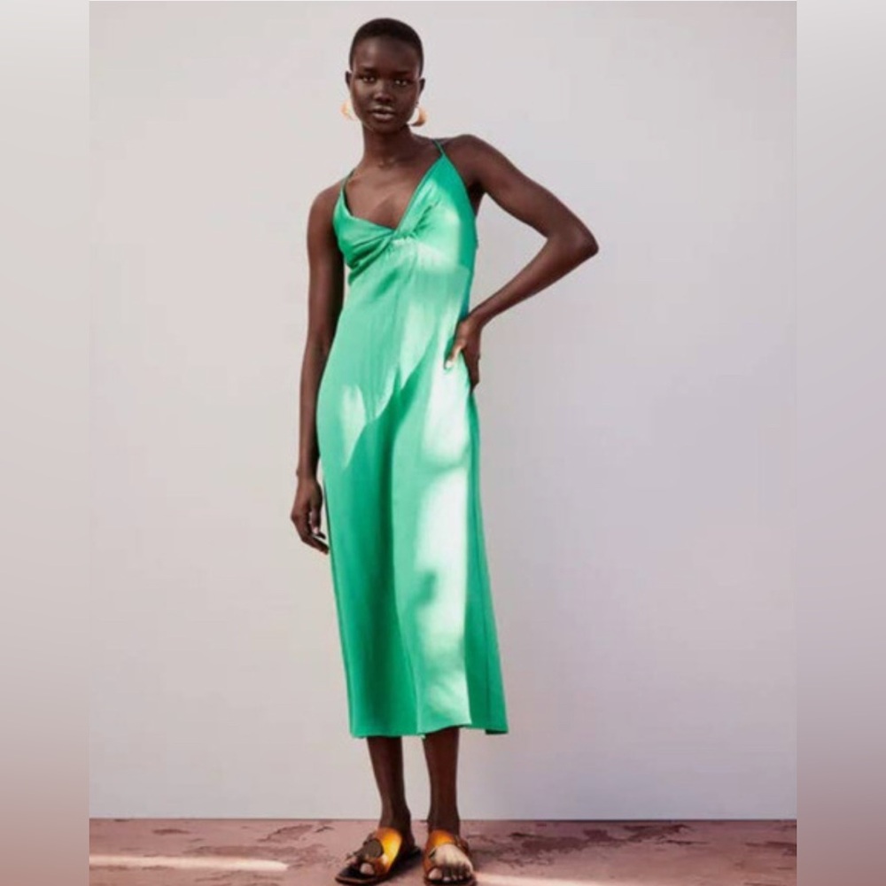Zara Elegant Green Satin Dress MIDI Size M